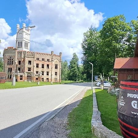 Pivovar A Penzion Grasel Cesky Rudolec Exterior foto