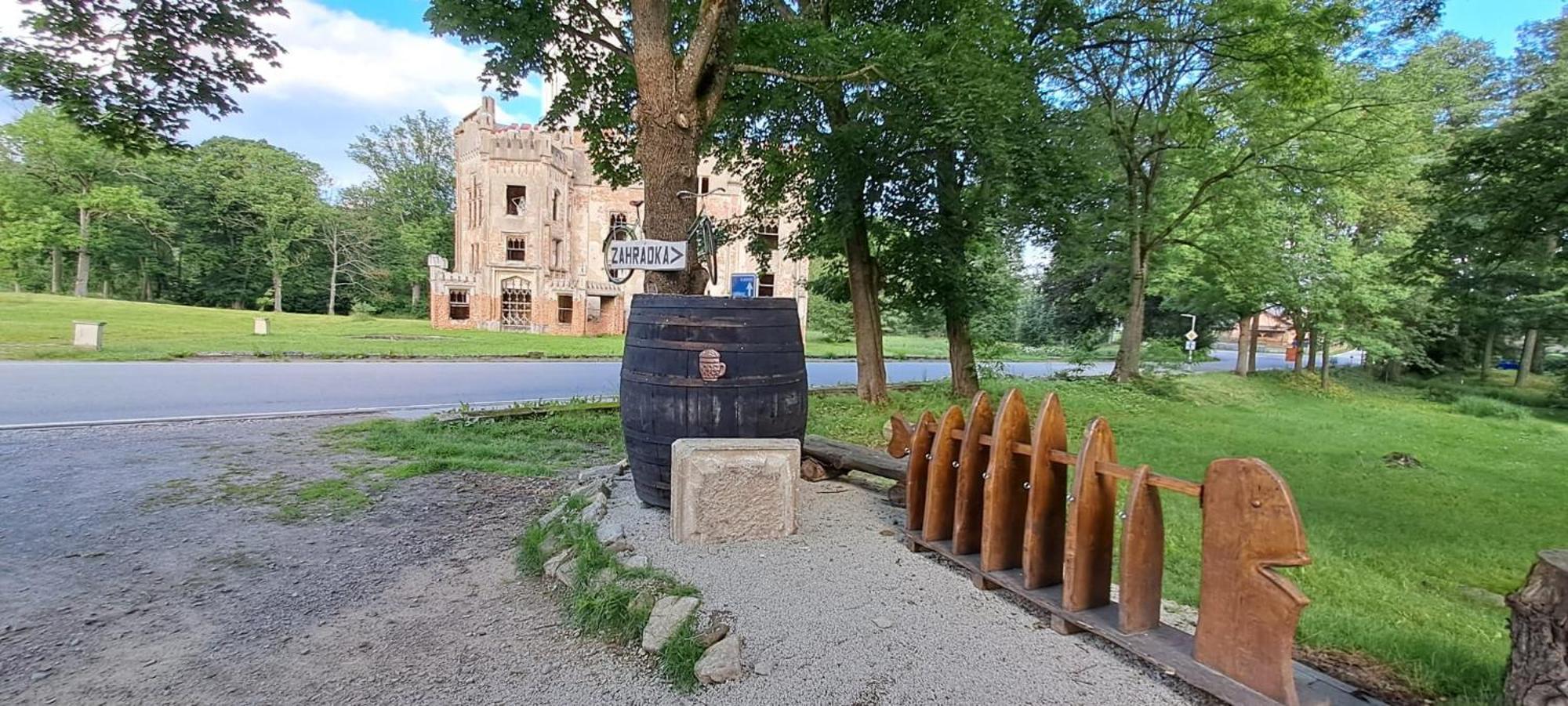 Pivovar A Penzion Grasel Cesky Rudolec Exterior foto